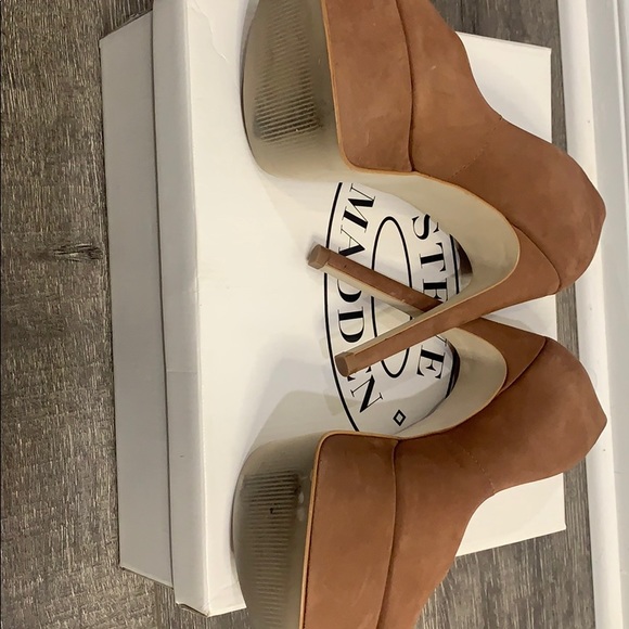 Heels - Picture 2 of 2